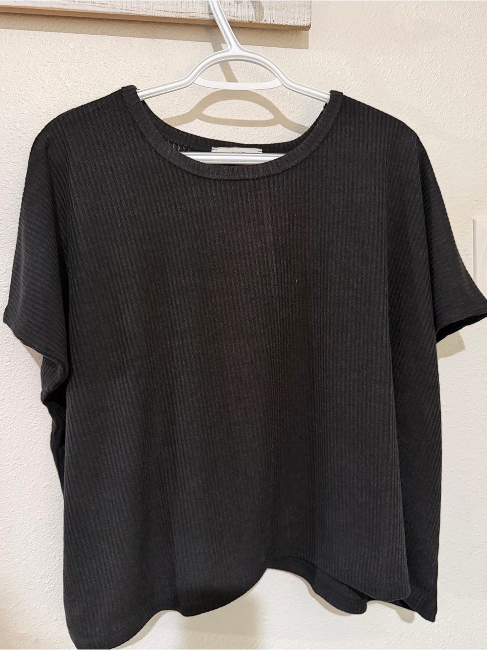 Zenana Outfitters Black Ribbed Short Sleeve Tee - Oversized-NWOT